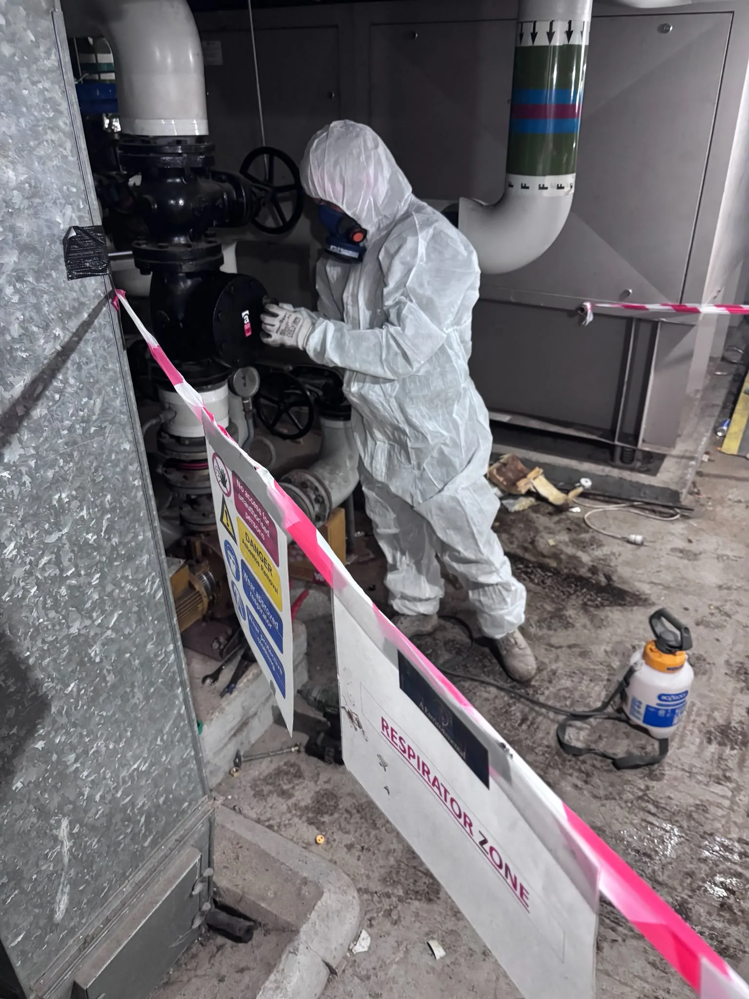 Asbestos artex removal from concrete soffit in Holland Park